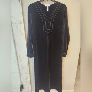 Oscar de la Renta Black Long Sleeve V-Neck Housecoat, Size XL